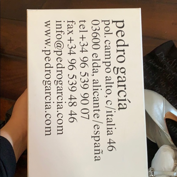 Used 2 - Picture 6 of 7